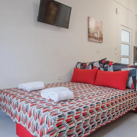 Guest house The 3 Brothers' Apts Chania (Crete)