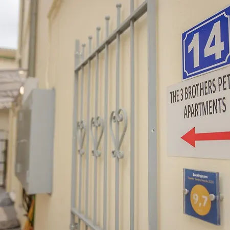 The 3 Brothers' Apts Guest house