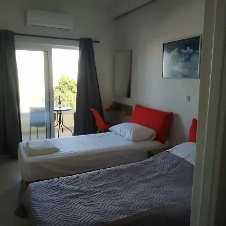 The 3 Brothers' Apts Guest house Chania (Crete)